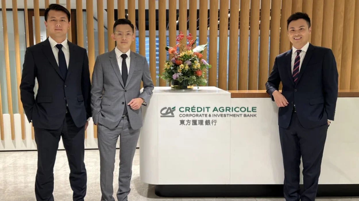 10 Alternatives of UAE's Crédit Agricole CIB in France